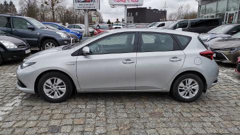 Toyota Auris II  (99KM) - 73 800  PLN, 2017 - Słupsk - wyprzedaż | Autoria.pl