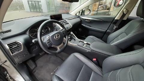 Lexus NX (238KM) -  159 000  PLN, 2018 - Szczecin - wyprzedaż | Autoria.pl