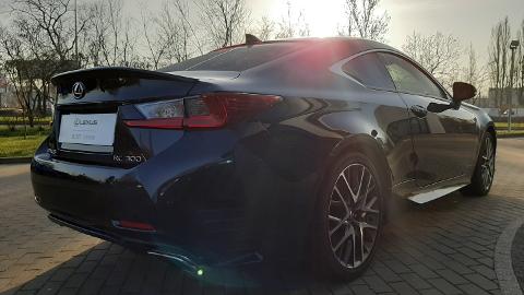 Lexus RC (245KM) -  189 900  PLN, 2018 - Szczecin - wyprzedaż | Autoria.pl