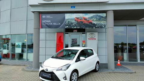 Toyota Yaris III  (111KM) - 48 900  PLN, 2019 - Leszno - wyprzedaż | Autoria.pl