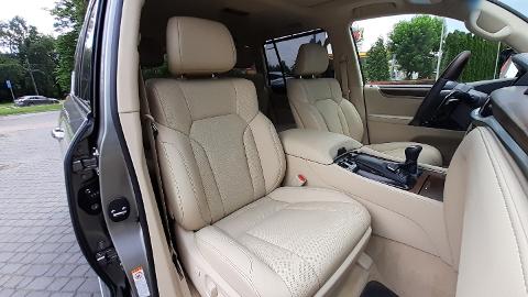 Lexus LX (367KM) -  539 900  PLN, 2019 - Kraków - wyprzedaż | Autoria.pl