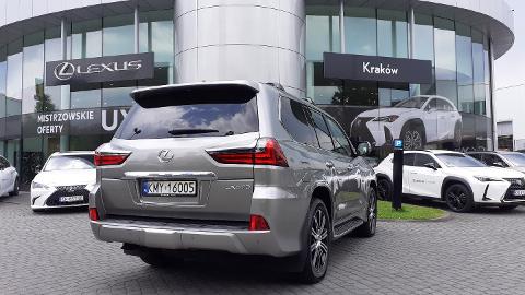 Lexus LX (367KM) -  539 900  PLN, 2019 - Kraków - wyprzedaż | Autoria.pl