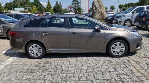 Toyota Avensis III  (112KM) - 56 800  PLN, 2016 - Słupsk - wyprzedaż | Autoria.pl