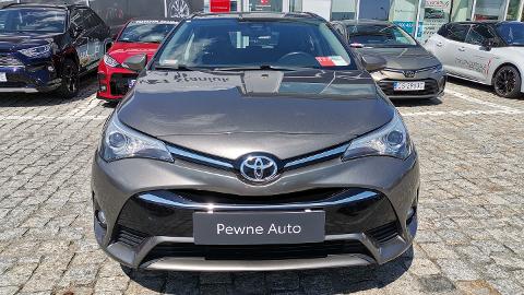 Toyota Avensis III  (112KM) - 56 800  PLN, 2016 - Słupsk - wyprzedaż | Autoria.pl