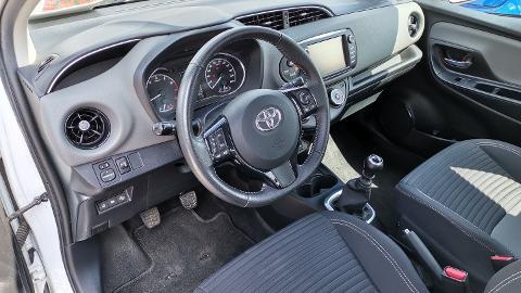 Toyota Yaris III  (111KM) - 56 800  PLN, 2019 - Słupsk - wyprzedaż | Autoria.pl