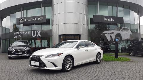 Lexus ES (197KM) -  249 900  PLN, 2020 - Kraków - wyprzedaż | Autoria.pl