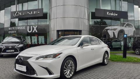 Lexus ES (197KM) -  249 900  PLN, 2020 - Kraków - wyprzedaż | Autoria.pl