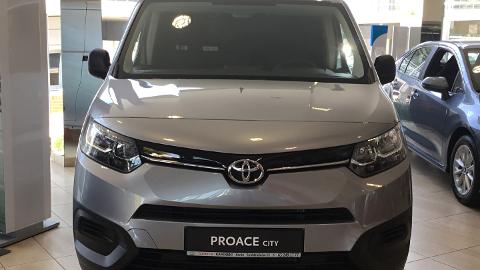 Toyota PROACE (102KM) - 92 865  PLN, 2021 - Konin - wyprzedaż | Autoria.pl