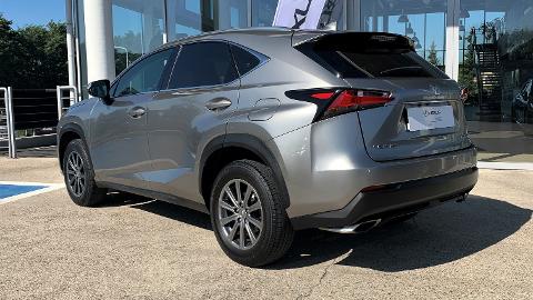 Lexus NX (238KM) -  111 500  PLN, 2015 - łódź - wyprzedaż | Autoria.pl