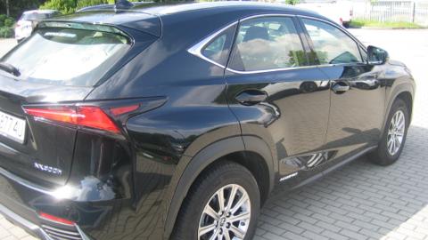 Lexus NX (197KM) -  152 900  PLN, 2018 - Rybnik - wyprzedaż | Autoria.pl