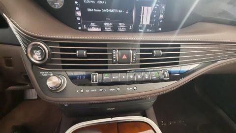 Lexus LS V  (420KM) -  389 000  PLN, 2018 - Poznań - wyprzedaż | Autoria.pl