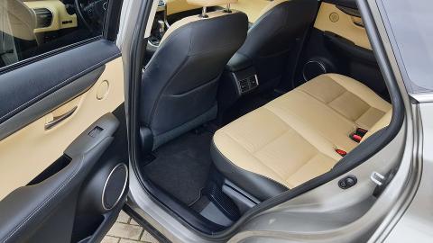 Lexus NX (238KM) - 99 900  PLN, 2016 - Szczecin - wyprzedaż | Autoria.pl