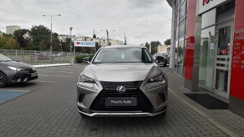 Lexus NX (155KM) -  199 900  PLN, 2020 - Olsztyn - wyprzedaż | Autoria.pl