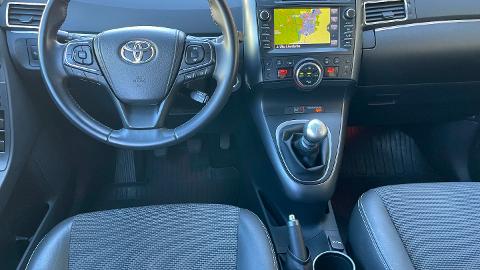 Toyota Verso (147KM) - 72 900  PLN, 2016 - Białystok - wyprzedaż | Autoria.pl