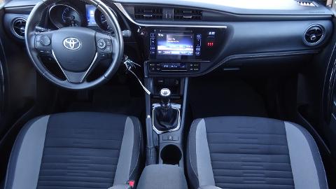 Toyota Auris II  (132KM) - 66 800  PLN, 2018 - Piaseczno - wyprzedaż | Autoria.pl