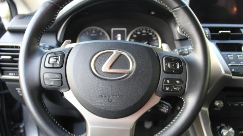 Lexus NX (238KM) -  142 900  PLN, 2019 - Warszawa - wyprzedaż | Autoria.pl