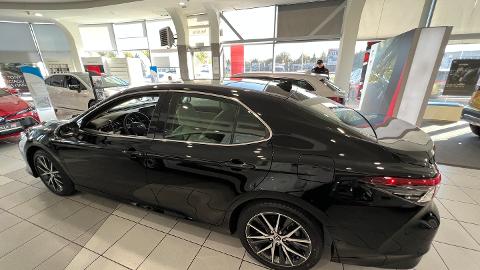 Toyota Camry (218KM) -  194 450  PLN, 2021 - Słupsk - wyprzedaż | Autoria.pl