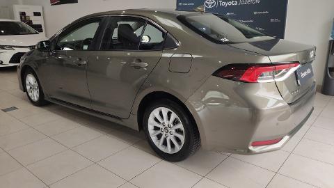 Toyota Corolla Seria E21  (132KM) - 86 800  PLN, 2019 - Józefów - wyprzedaż | Autoria.pl