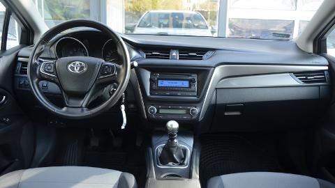 Toyota Avensis III  (147KM) - 64 800  PLN, 2016 - Warszawa - wyprzedaż | Autoria.pl