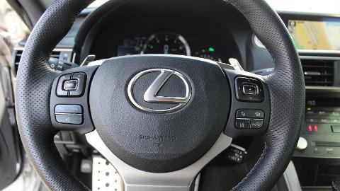 Lexus RC (477KM) -  259 900  PLN, 2015 - Warszawa - wyprzedaż | Autoria.pl