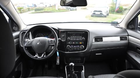 Mitsubishi Outlander III  (150KM) - 82 500  PLN, 2017 - Kalisz - wyprzedaż | Autoria.pl