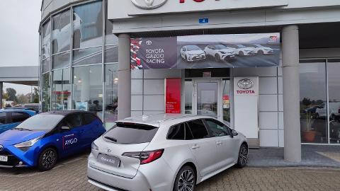 Toyota Corolla Seria E21  (116KM) - 82 900  PLN, 2019 - Leszno - wyprzedaż | Autoria.pl