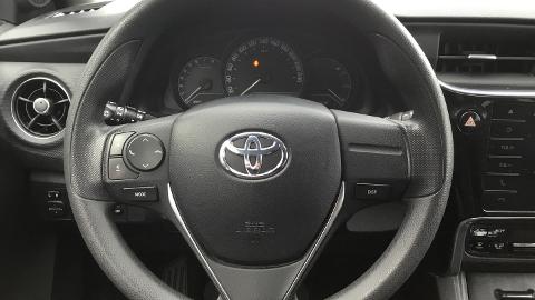 Toyota Auris II  (132KM) - 49 900  PLN, 2015 - Konin - wyprzedaż | Autoria.pl