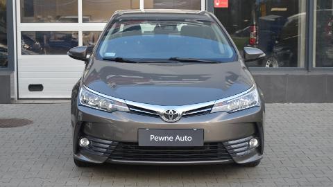 Toyota Corolla Seria E16  (132KM) - 69 900  PLN, 2018 - Warszawa - wyprzedaż | Autoria.pl