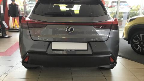 Lexus UX (204KM) -  224 400  PLN, 2021 - Konin - wyprzedaż | Autoria.pl