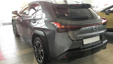 Lexus UX (204KM) -  224 400  PLN, 2021 - Konin - wyprzedaż | Autoria.pl