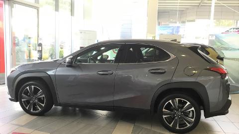 Lexus UX (204KM) -  224 400  PLN, 2021 - Konin - wyprzedaż | Autoria.pl