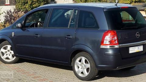 Opel Zafira / GWARANCJA ASO / ZADBANY / SERWISOWANY / (120KM) - 18 000  PLN, 2009 - Ruda Śląska - wyprzedaż | Autoria.pl