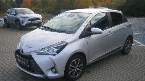 Toyota Yaris III  (111KM) - 66 800  PLN, 2020 - Rybnik - wyprzedaż | Autoria.pl