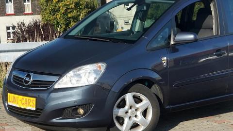 Opel Zafira / GWARANCJA ASO / ZADBANY / SERWISOWANY / (120KM) - 18 000  PLN, 2009 - Ruda Śląska - wyprzedaż | Autoria.pl