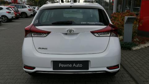 Toyota Auris II  (132KM) - 61 900  PLN, 2018 - Poznań - wyprzedaż | Autoria.pl