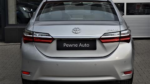 Toyota Corolla Seria E16  (132KM) - 69 400  PLN, 2018 - Warszawa - wyprzedaż | Autoria.pl