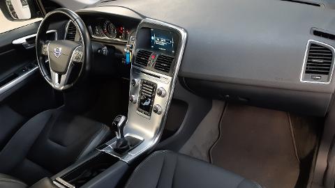 Volvo XC 60 I  (190KM) - 84 900  PLN, 2016 - Kraków - wyprzedaż | Autoria.pl