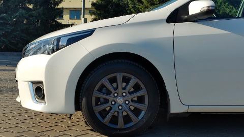 Toyota Corolla Seria E16  (132KM) - 55 000  PLN, 2015 - Siedlce - wyprzedaż | Autoria.pl