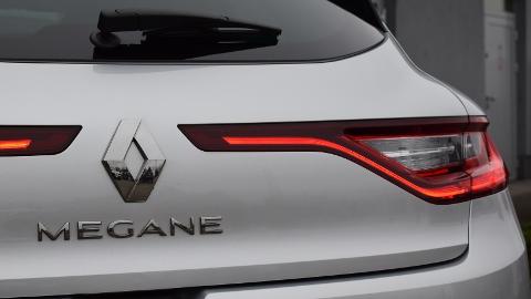 Renault Megane IV  (130KM) - 65 000  PLN, 2018 - Komorniki - wyprzedaż | Autoria.pl