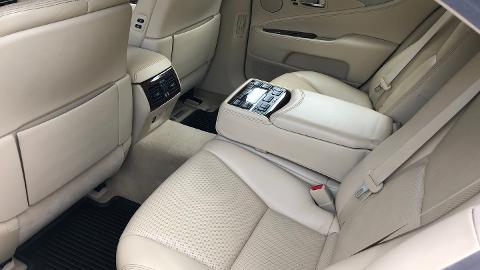 Lexus LS IV  (370KM) -  154 900  PLN, 2013 - Warszawa - wyprzedaż | Autoria.pl