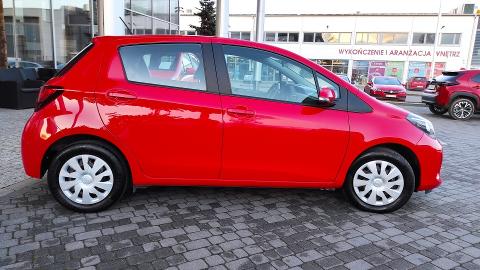 Toyota Yaris III  (99KM) - 47 800  PLN, 2016 - Chwaszczyno - wyprzedaż | Autoria.pl