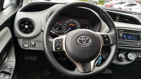 Toyota Yaris III  (111KM) - 48 700  PLN, 2018 - Czechowice Dziedzice - wyprzedaż | Autoria.pl