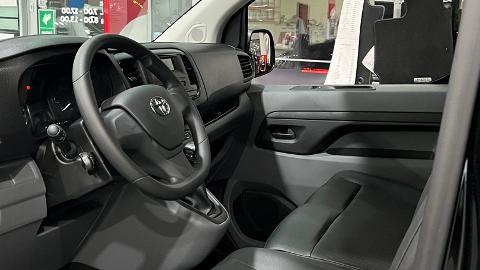 Toyota PROACE (122KM) -  124 800  PLN, 2021 - Słupsk - wyprzedaż | Autoria.pl