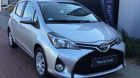 Toyota Yaris III  (99KM) - 49 900  PLN, 2015 - Konin - wyprzedaż | Autoria.pl