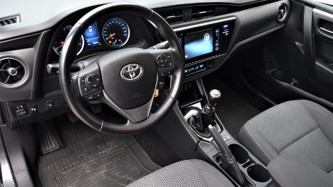 Toyota Corolla Seria E16  (132KM) - 69 800  PLN, 2018 - Warszawa - wyprzedaż | Autoria.pl