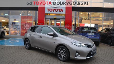 Toyota Auris II  (132KM) - 53 800  PLN, 2015 - Mirków - wyprzedaż | Autoria.pl