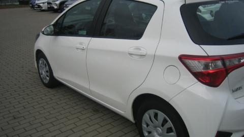 Toyota Yaris III  (69KM) - 43 900  PLN, 2018 - Rybnik - wyprzedaż | Autoria.pl