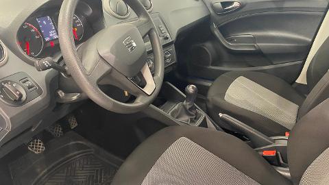 Seat Ibiza IV  (90KM) - 36 700  PLN, 2015 - Poznań - wyprzedaż | Autoria.pl
