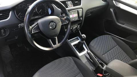 Škoda Octavia III  (150KM) - 65 800  PLN, 2017 - Opole - wyprzedaż | Autoria.pl