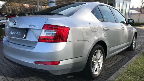 Škoda Octavia III  (150KM) - 65 800  PLN, 2017 - Opole - wyprzedaż | Autoria.pl